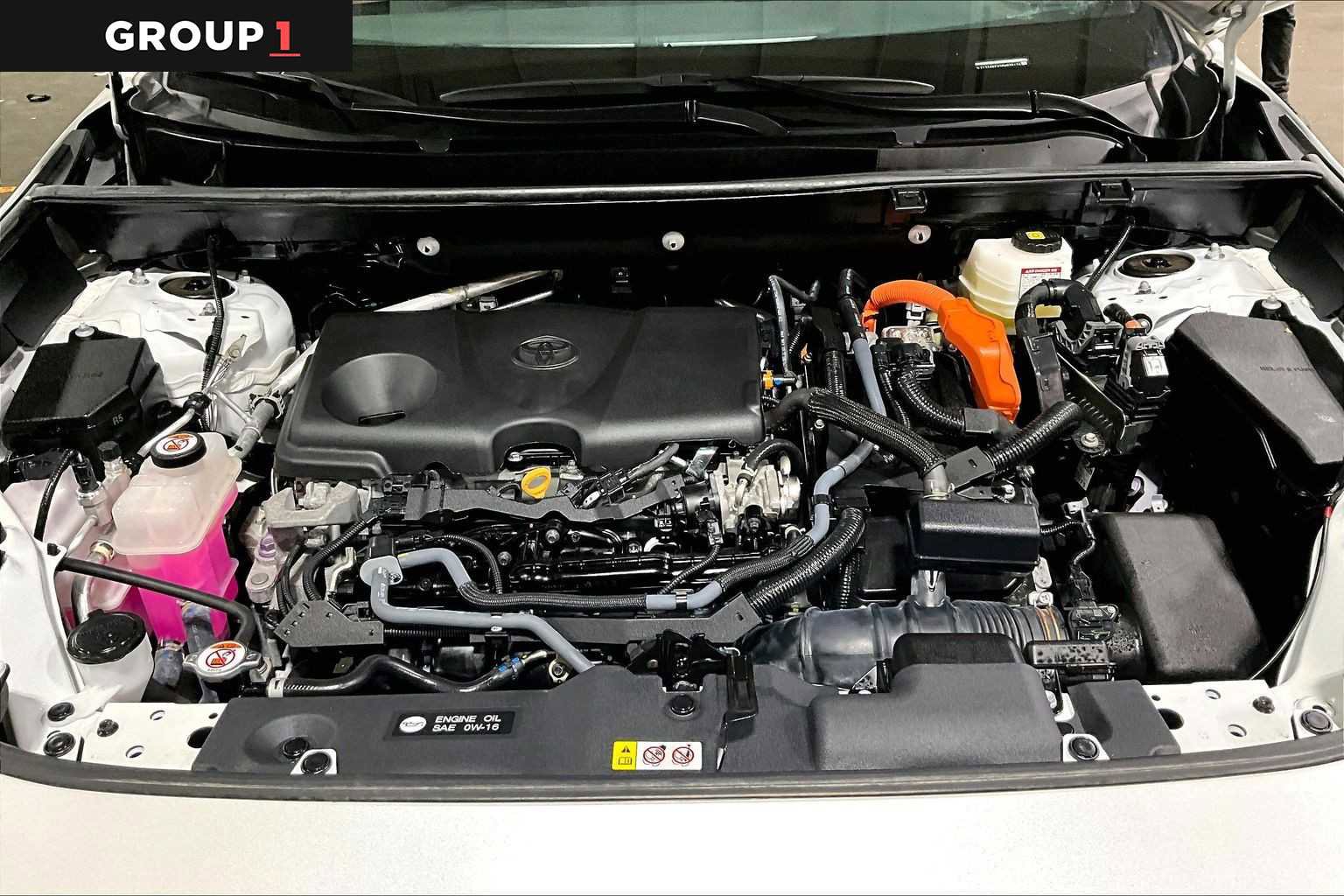 Used 2023 Toyota RAV4 SE w/ SE Grade Weather Package image 32