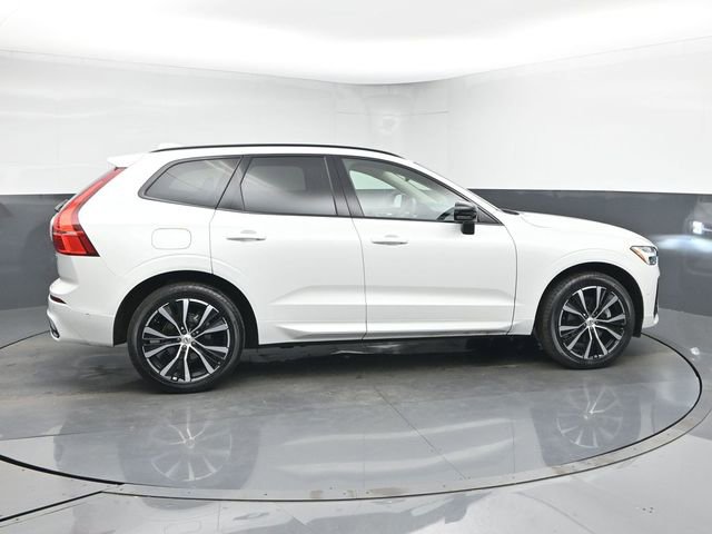Used 2023 Volvo XC60 B5 Plus w/ Climate Package image 8