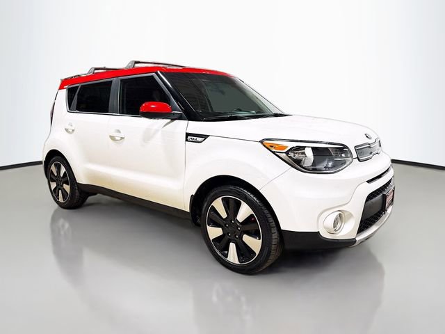 Used 2019 Kia Soul + image 5
