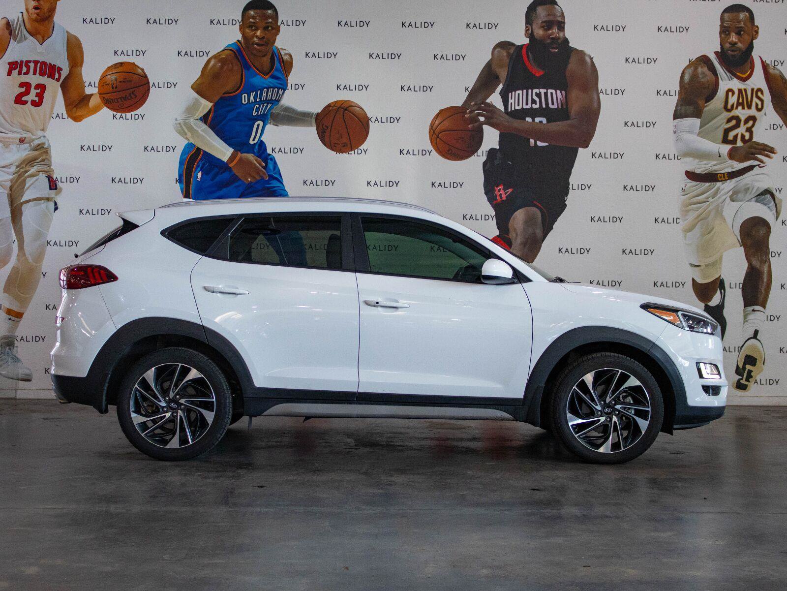 Used 2021 Hyundai Tucson Sport FWD image 17