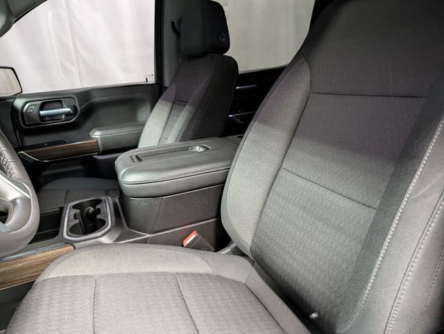 Used 2021 Chevrolet Silverado 1500 LT Trail Boss w/ Bed Protection Package AWD/4WD image 11