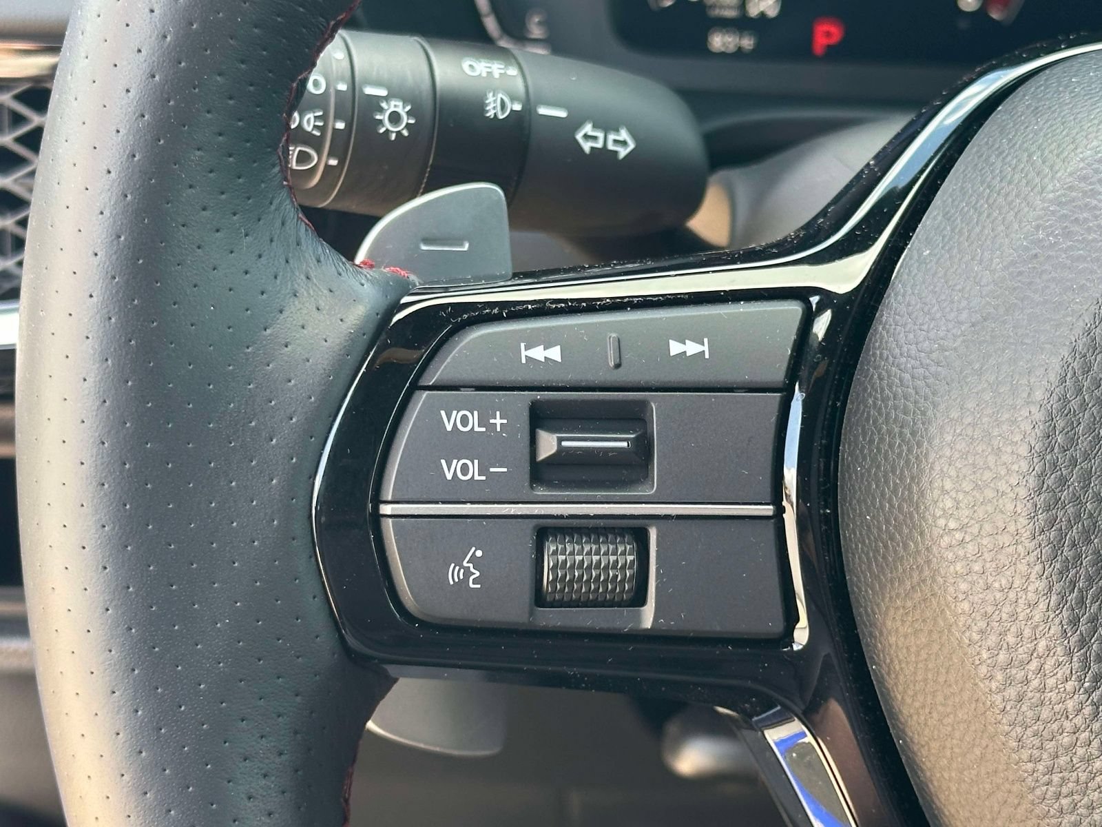 Certified 2025 Acura ADX A-Spec AWD/4WD image 23