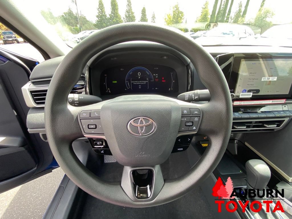 New 2026 Toyota Camry LE FWD image 28
