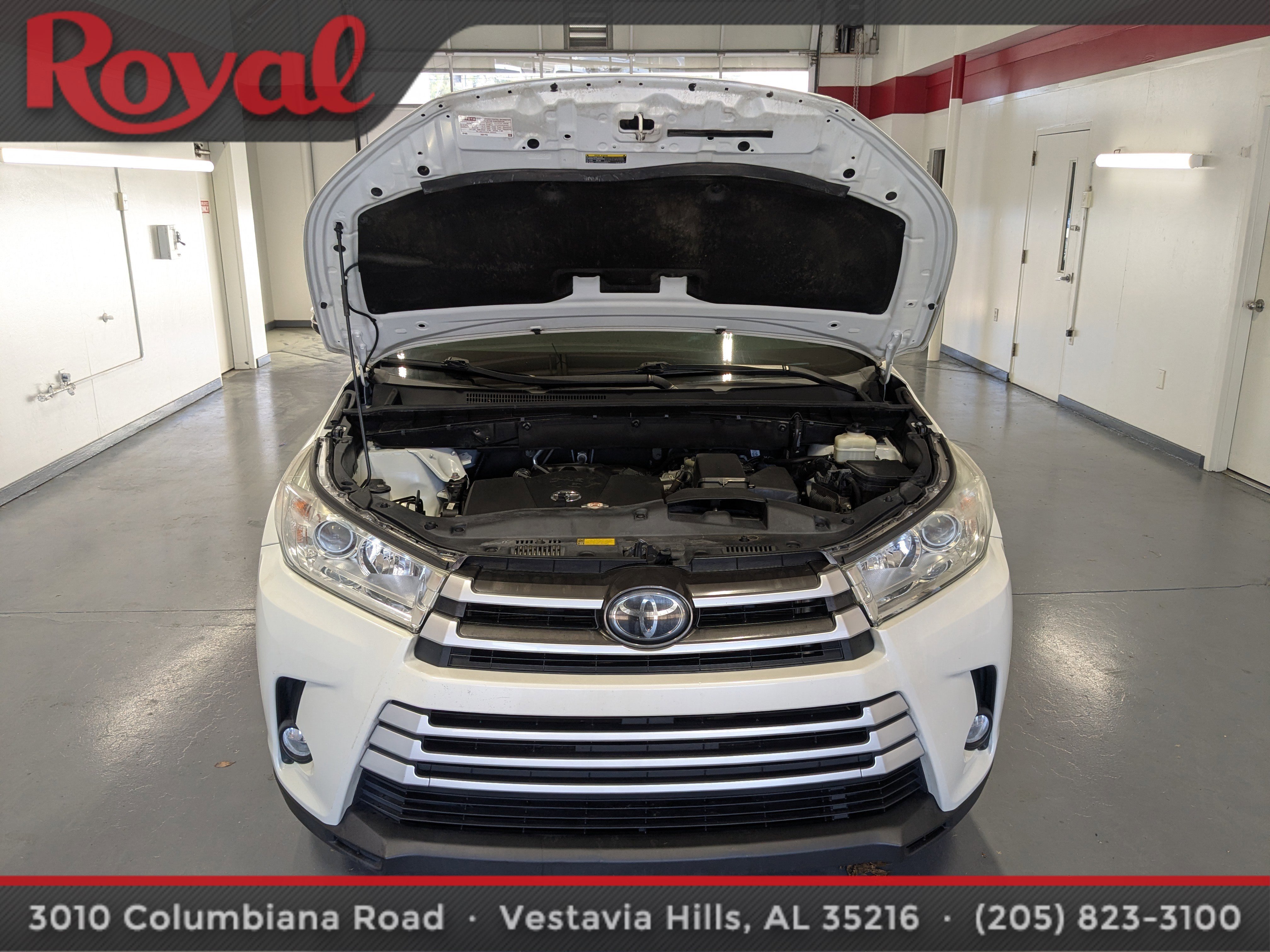 Used 2018 Toyota Highlander XLE image 26