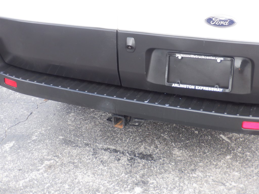 Used 2024 Ford Transit 150 Low Roof RWD image 5