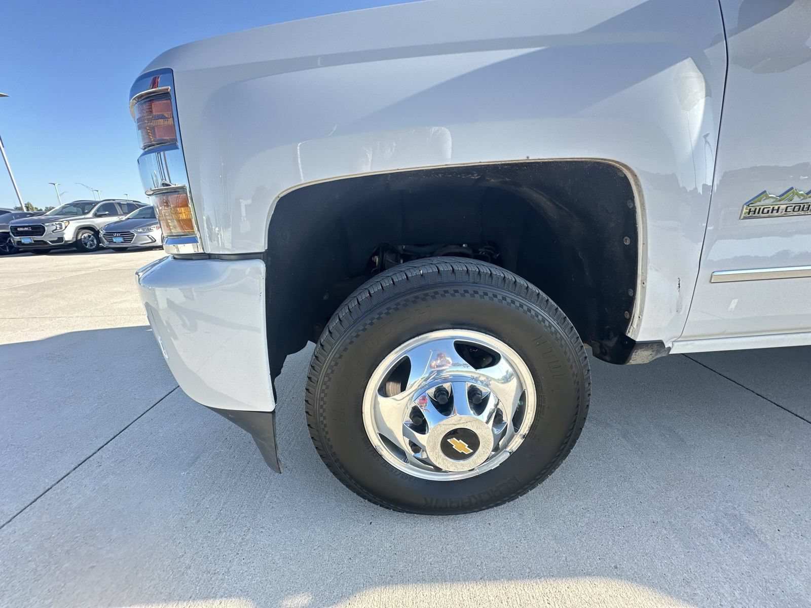 Used 2017 Chevrolet Silverado 3500 High Country AWD/4WD image 32