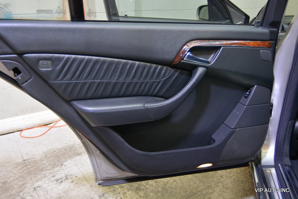 Used 2004 Mercedes-Benz S 500 4MATIC image 9