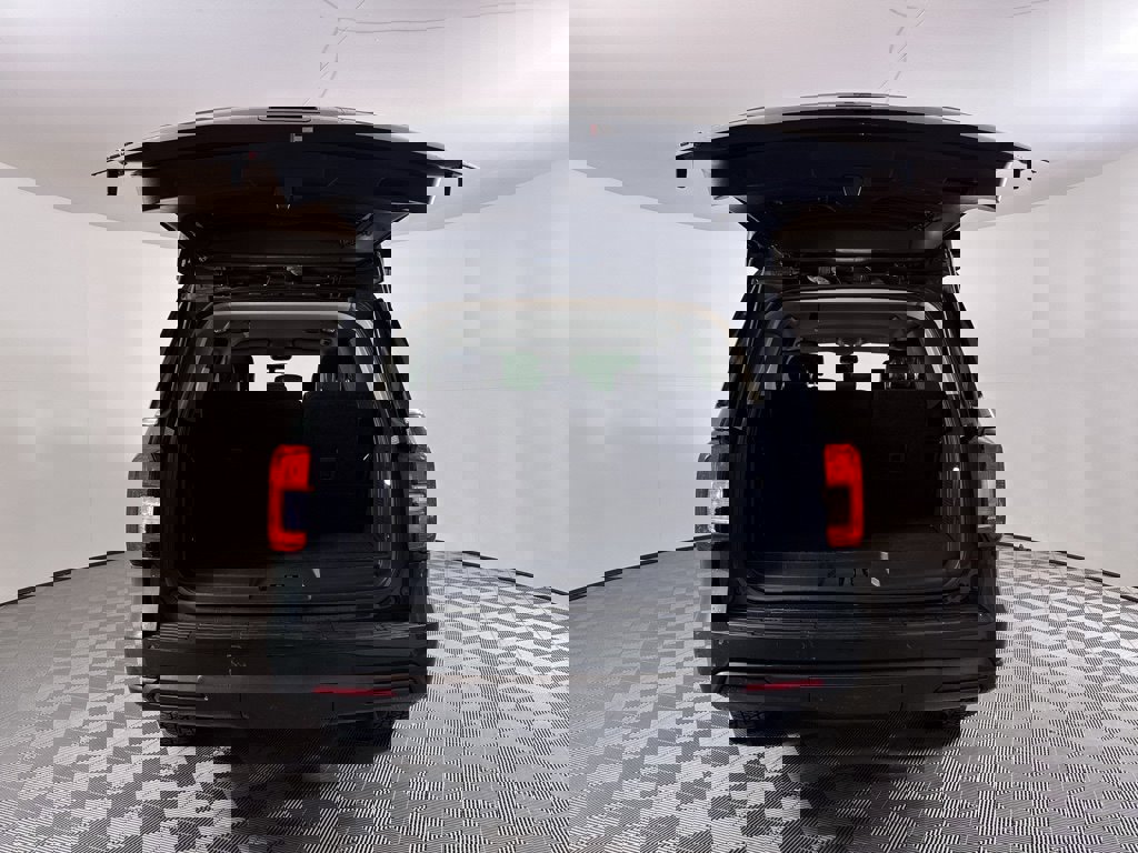 Used 2022 Ford Expedition XLT image 10