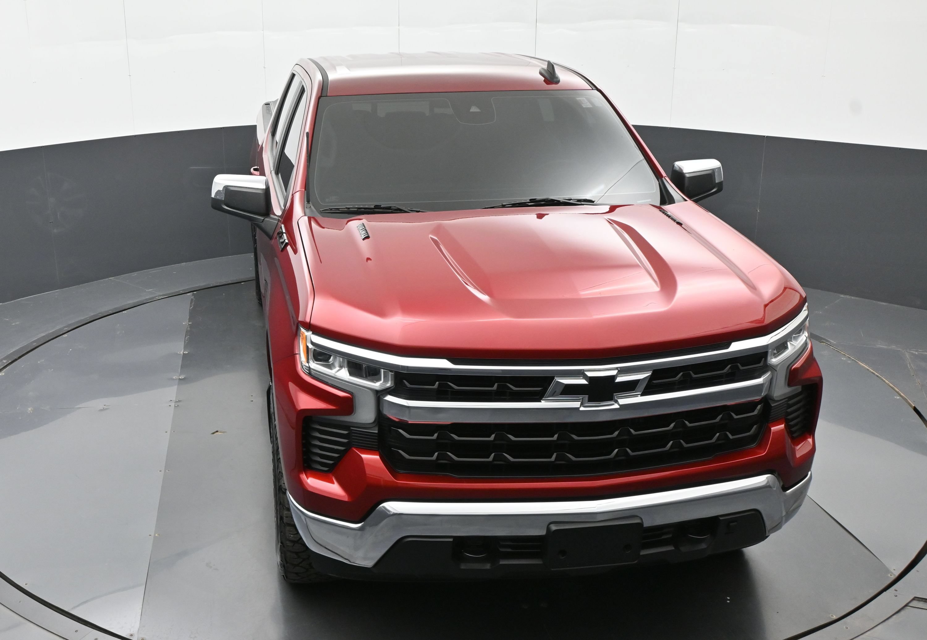 Used 2023 Chevrolet Silverado 1500 LT AWD/4WD image 33