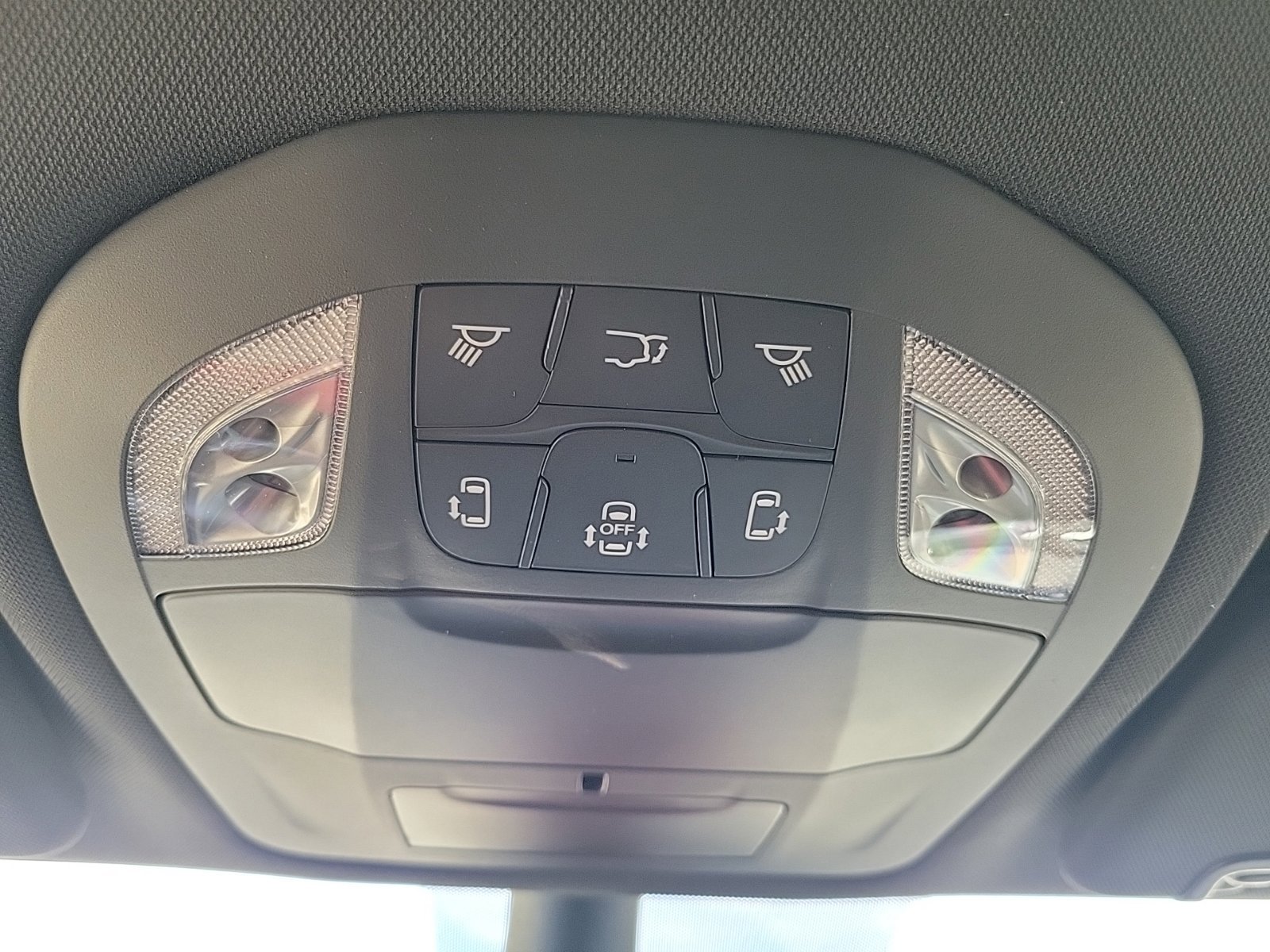 New 2027 Chrysler Pacifica Select FWD image 30