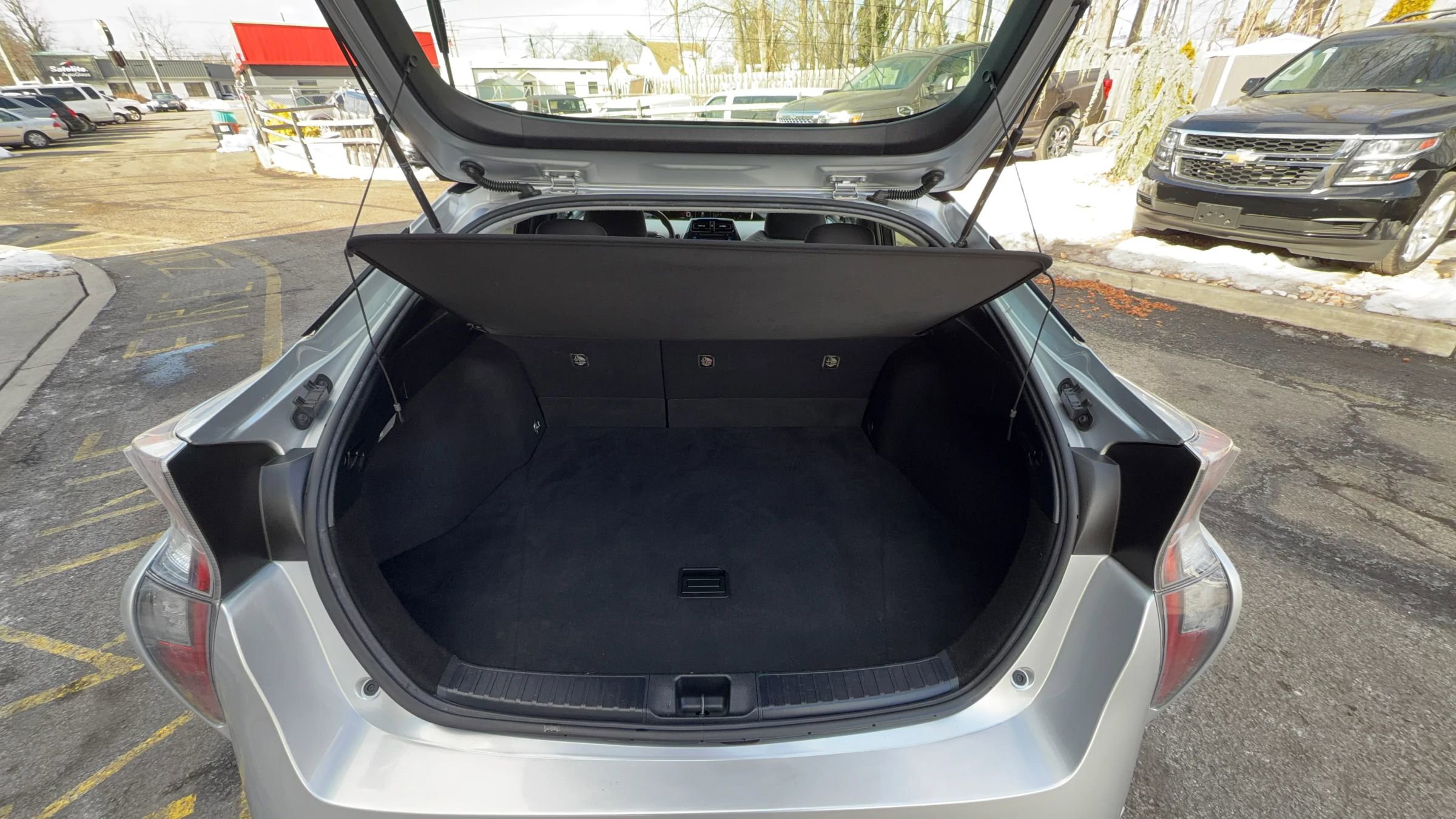 Used 2017 Toyota Prius Two w/ Prius Two Safety Plus Package image 29