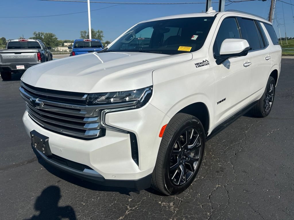 Used 2024 Chevrolet Tahoe High Country AWD/4WD image 9
