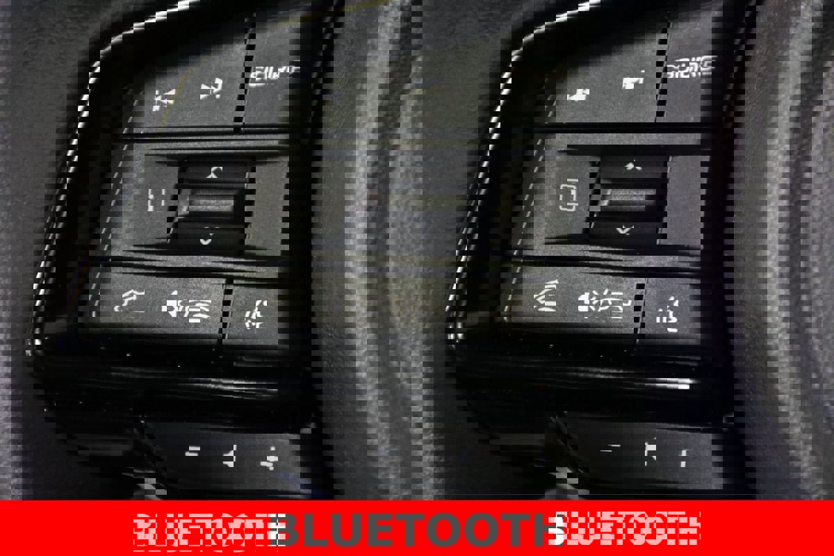 Used 2025 Subaru Forester Touring image 17