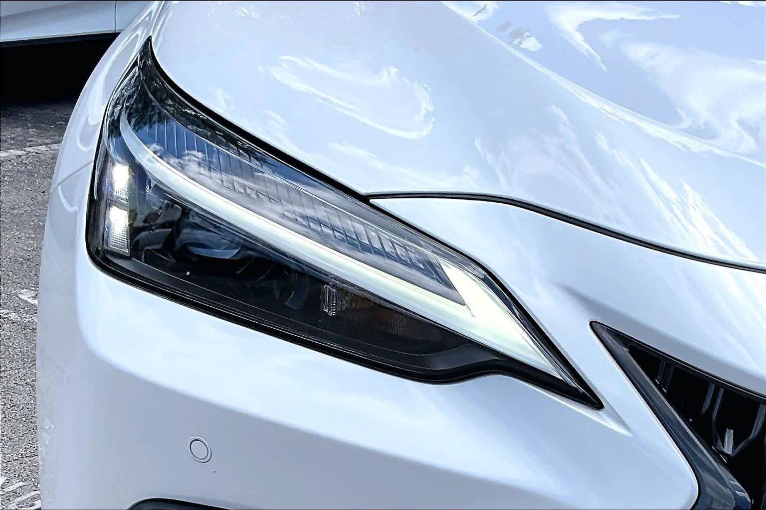 Used 2025 Lexus NX 250 FWD w/ Cold Area Package image 28