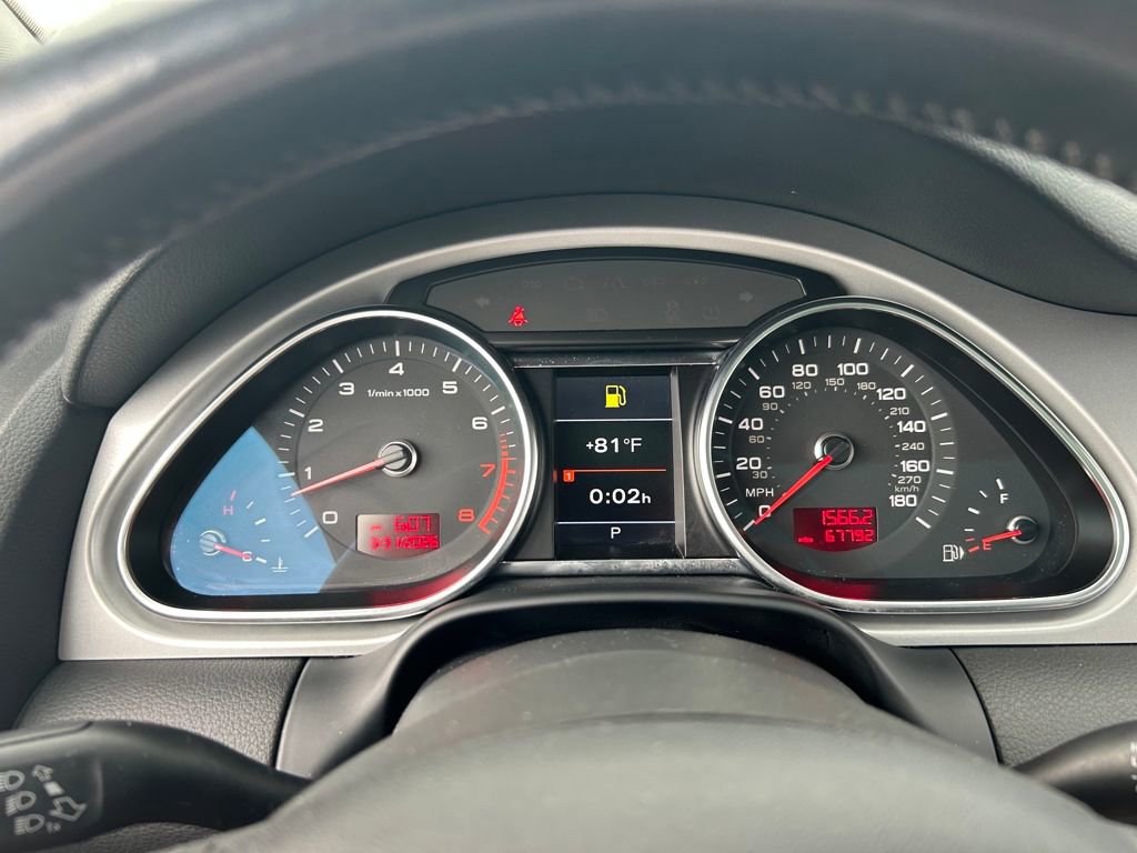 Used 2011 Audi Q7 3.0T Premium Plus image 11