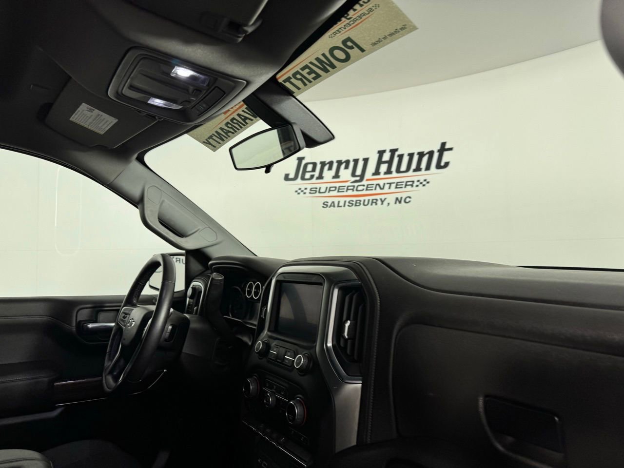 Used 2022 Chevrolet Silverado 1500 LT Trail Boss w/ Bed Protection Package image 30