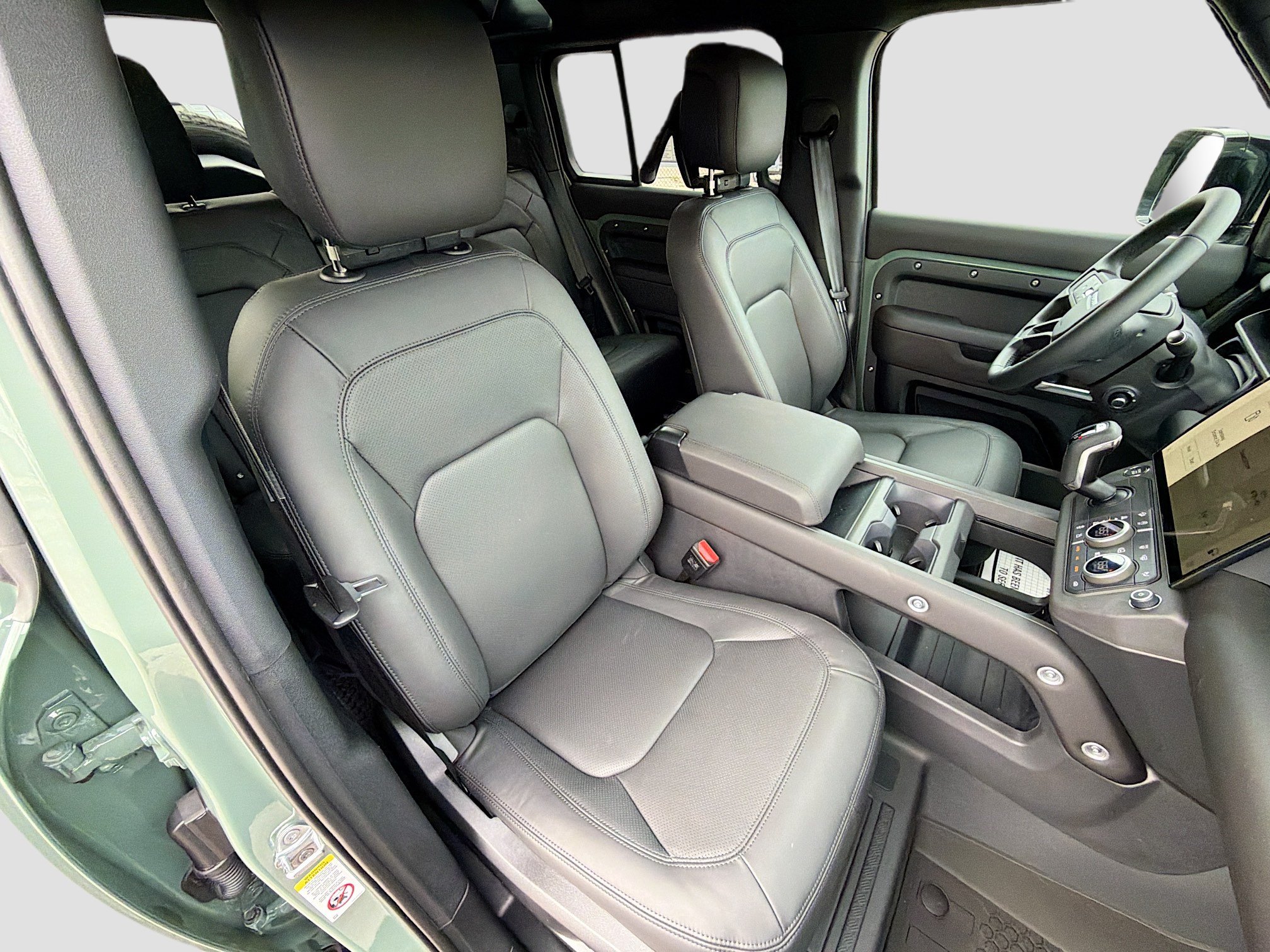 New 2026 Land Rover Defender 110 Trophy Edition AWD/4WD image 13