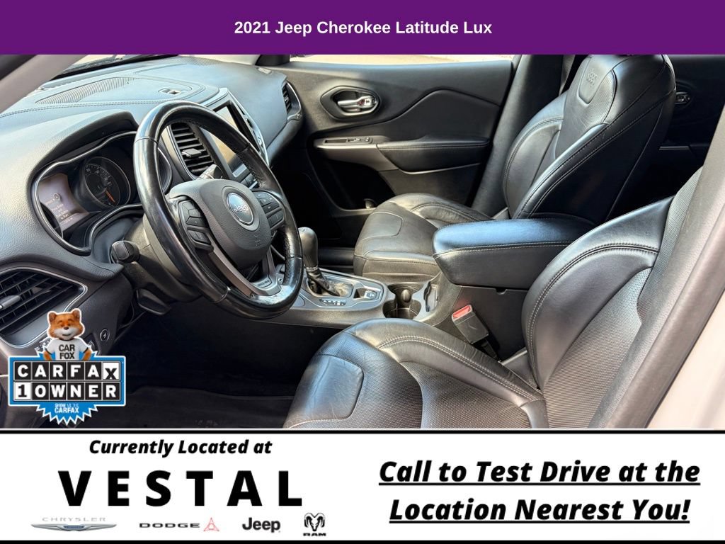 Used 2021 Jeep Cherokee Latitude Lux w/ Comfort/Convenience Group AWD/4WD image 17