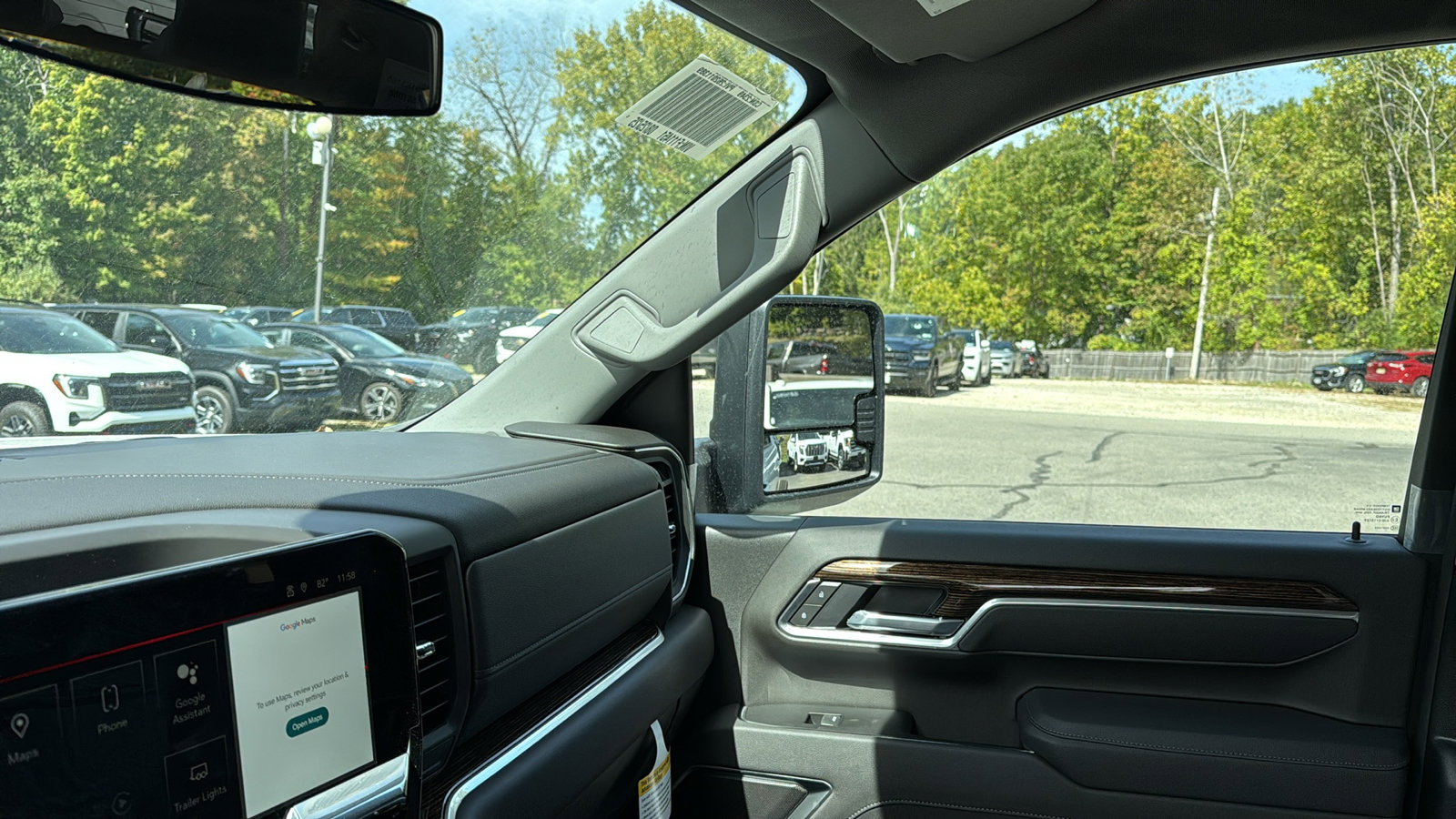 New 2026 GMC Sierra 3500 SLE w/ SLE Convenience Package image 16