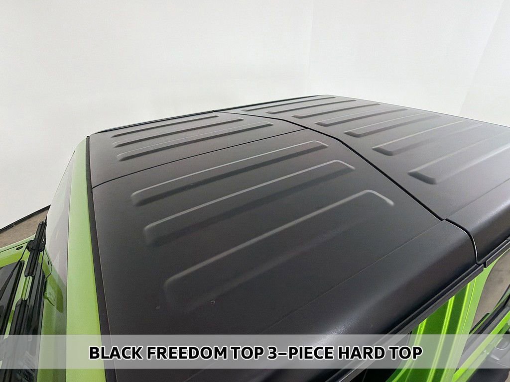 Used 2025 Jeep Gladiator Mojave image 3