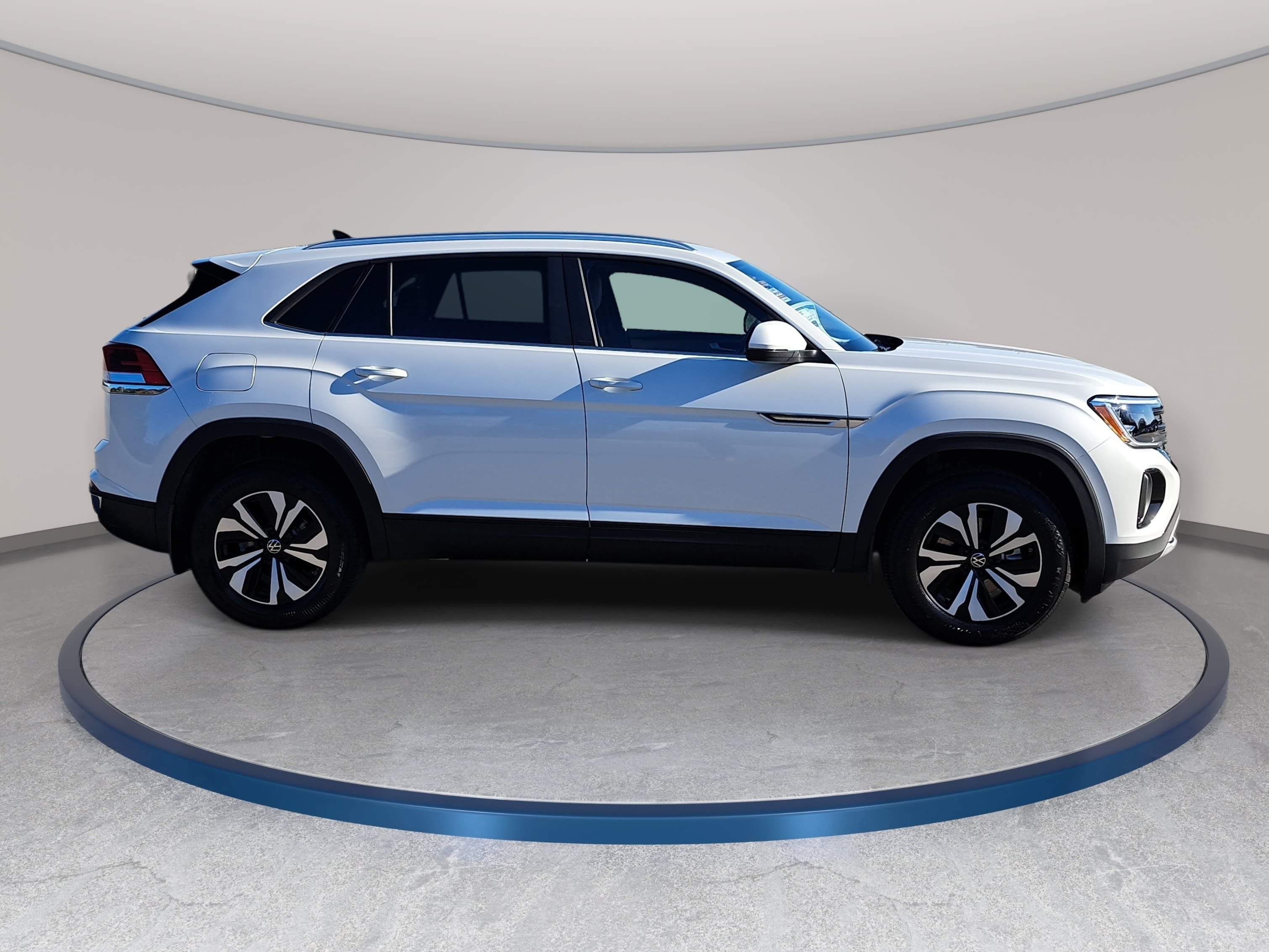 New 2026 Volkswagen Atlas Cross Sport SE AWD/4WD image 4