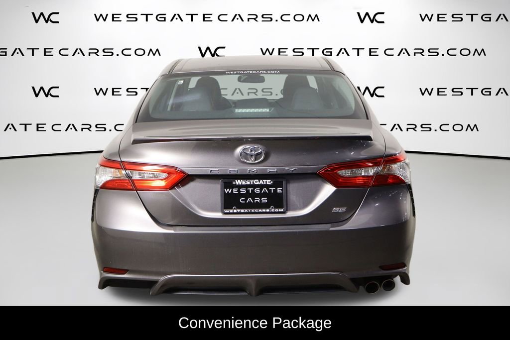 Used 2018 Toyota Camry SE w/ Convenience Package FWD image 4