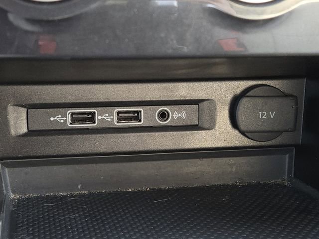 Used 2019 Volkswagen Tiguan S image 8