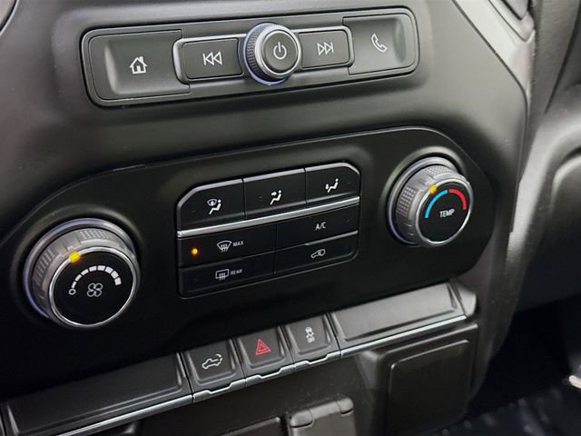 Used 2020 Chevrolet Silverado 1500 Custom w/ Custom Value Package image 17