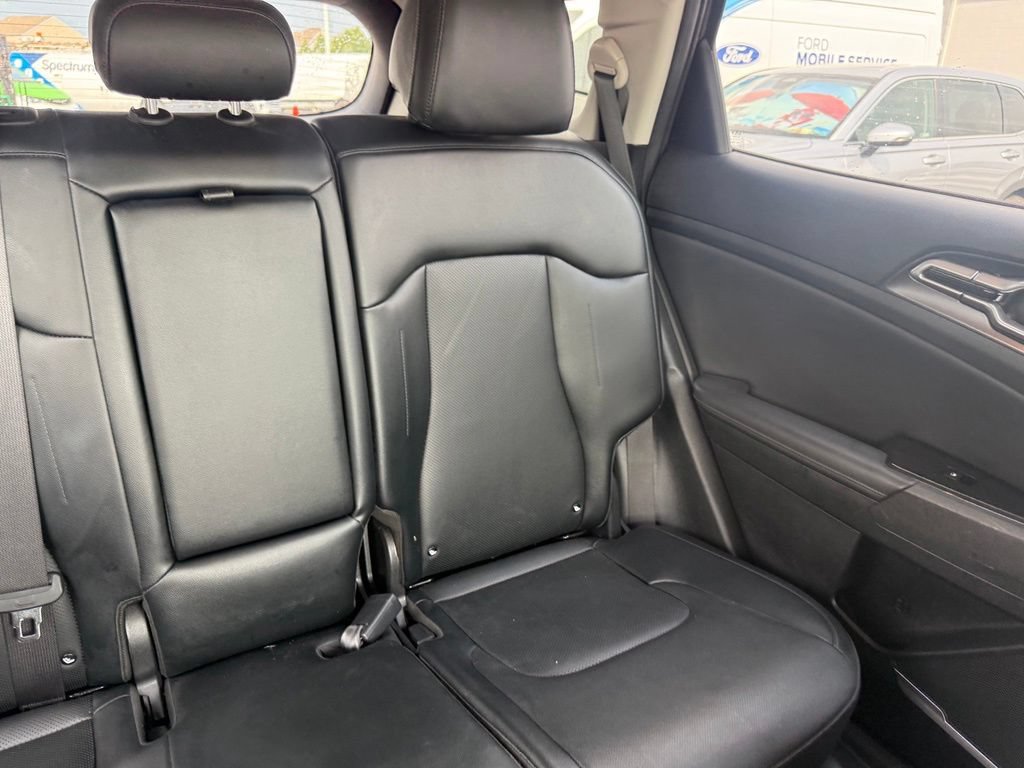 Used 2023 Kia Sportage EX AWD/4WD image 58
