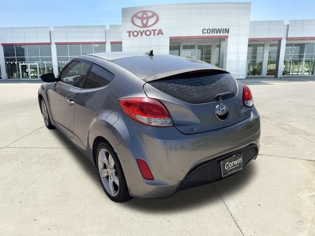 Used 2012 Hyundai Veloster FWD image 5