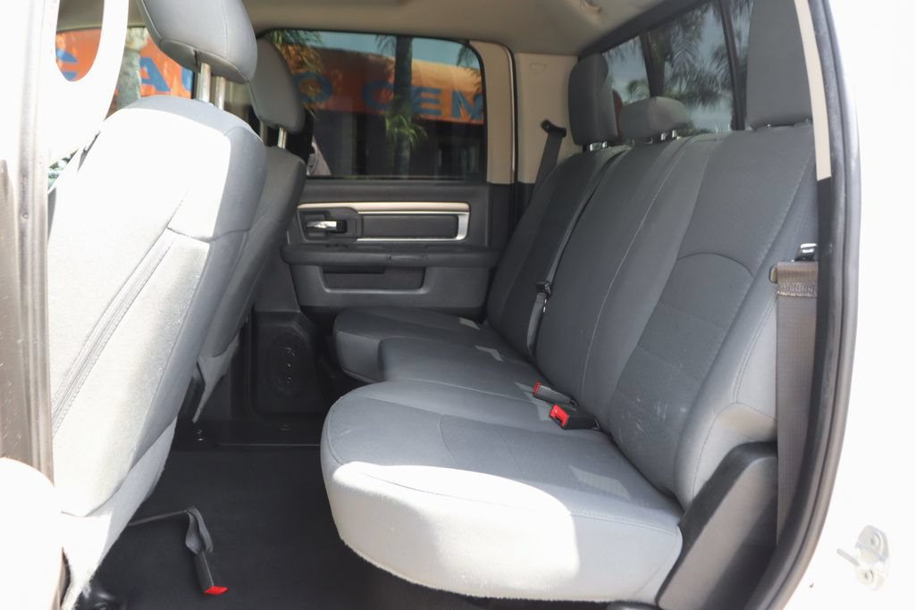 Used 2018 RAM 2500 SLT AWD/4WD image 35