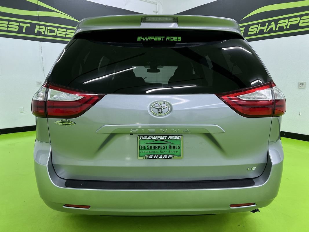 Used 2018 Toyota Sienna LE FWD image 8