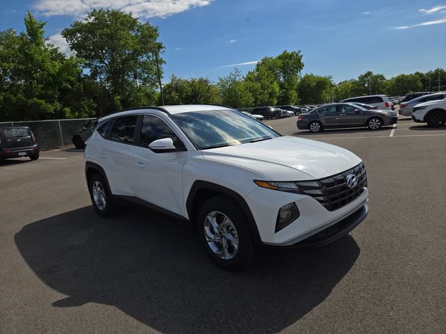 Certified 2023 Hyundai Tucson SEL AWD/4WD image 4