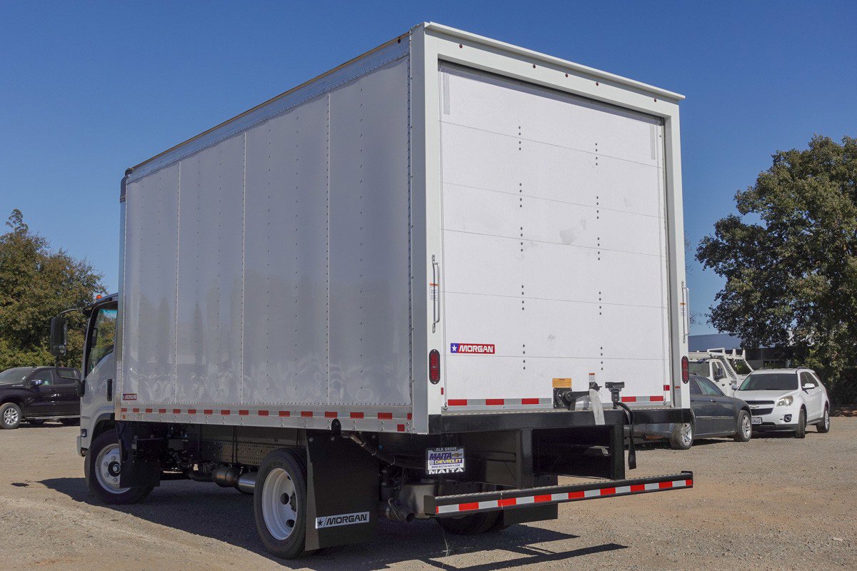 New 2025 Chevrolet Low Cab Forward image 7