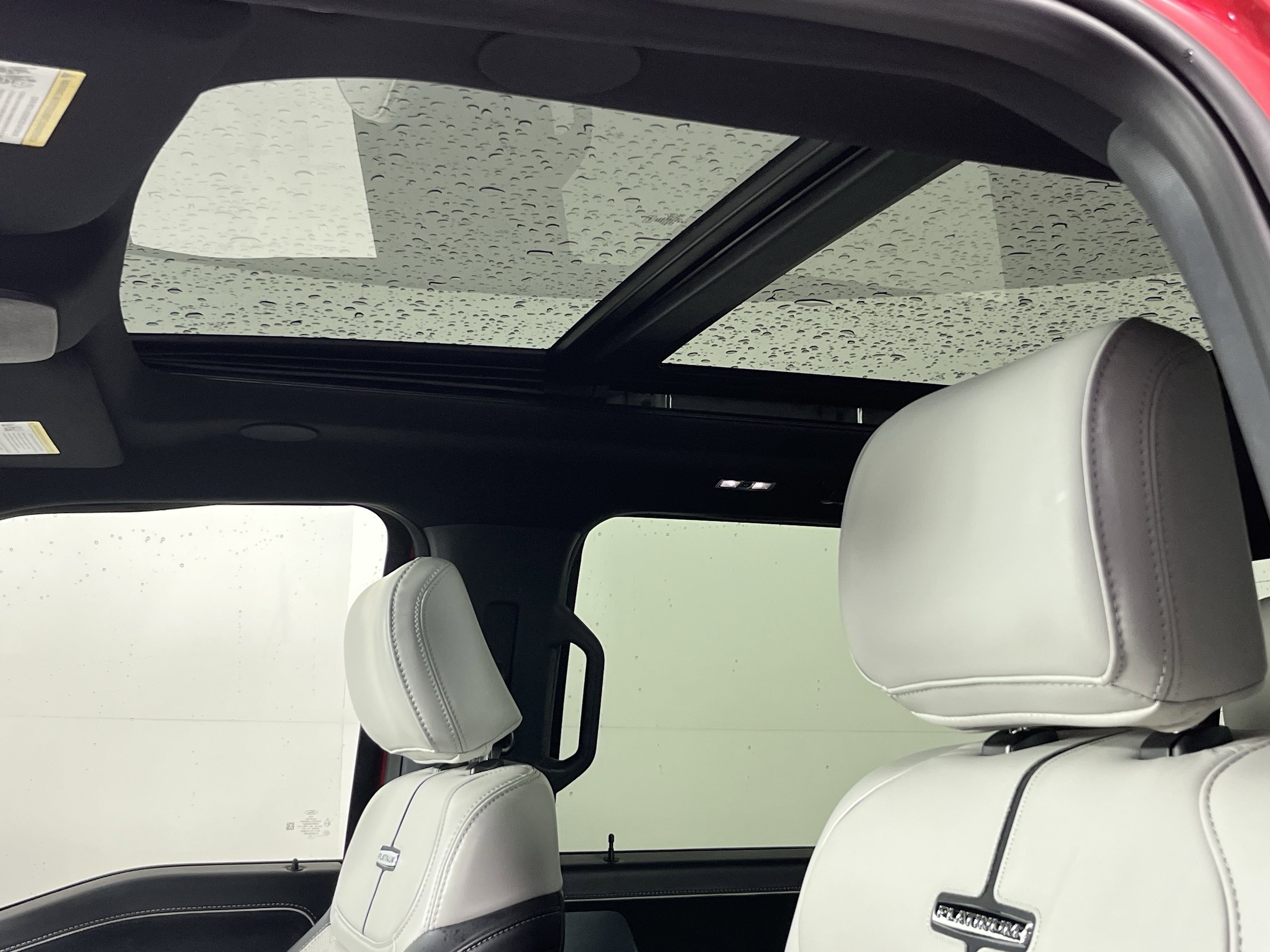 Used 2025 Ford F150 Lightning Platinum image 18