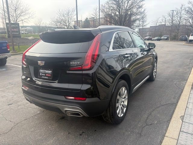 Used 2022 Cadillac XT4 Premium Luxury w/ Enhanced Visibility Package image 5