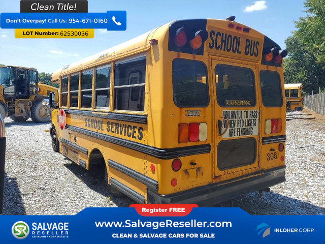 Used 2012 Chevrolet Express 4500 w/ School Bus Package RWD image 4