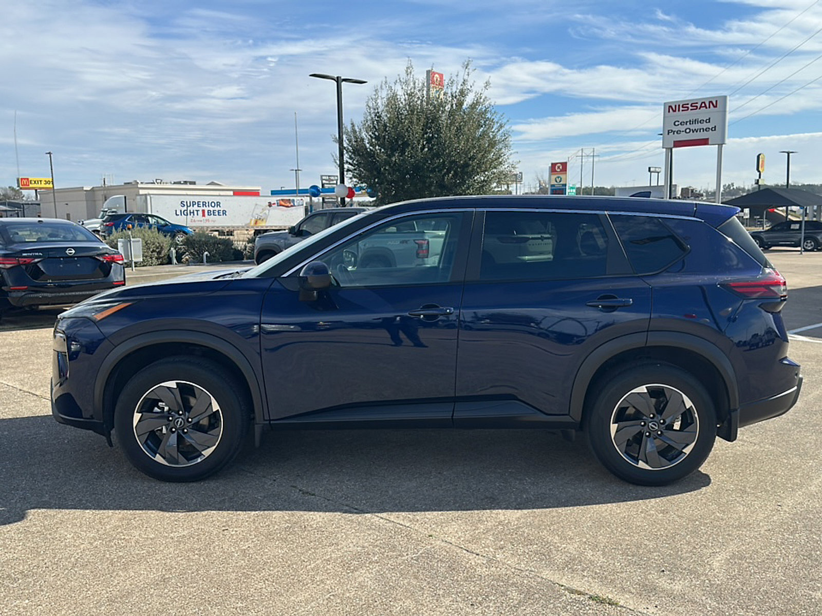 Certified 2025 Nissan Rogue SV image 2