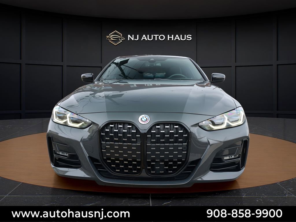 Used 2024 BMW 430i Coupe w/ M Sport Package RWD image 3