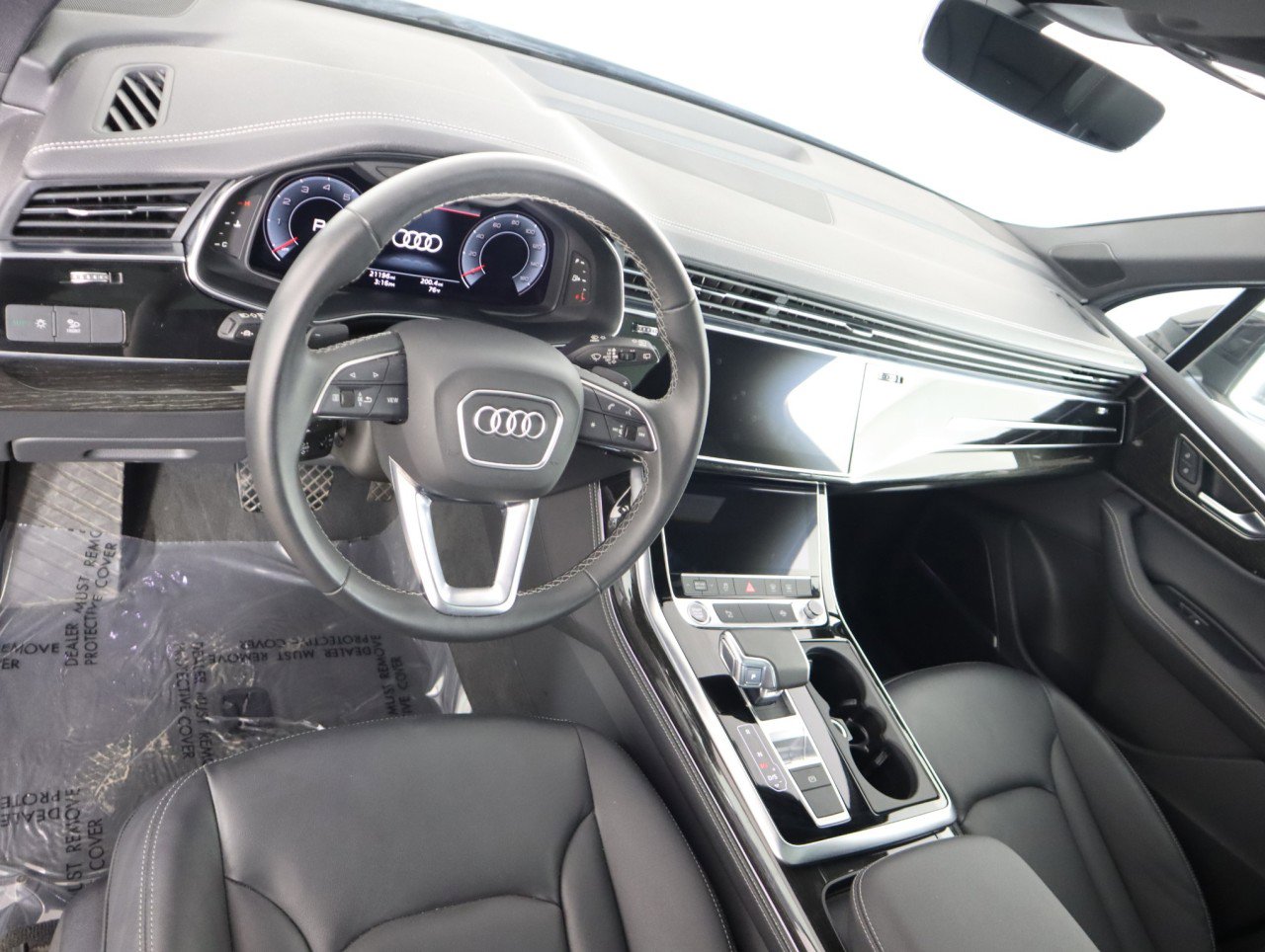 Used 2025 Audi Q7 3.0T Premium Plus image 19