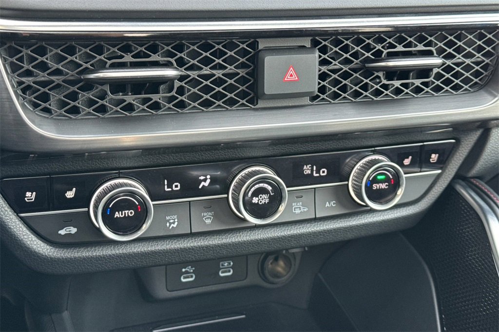 Certified 2025 Acura ADX A-Spec image 25