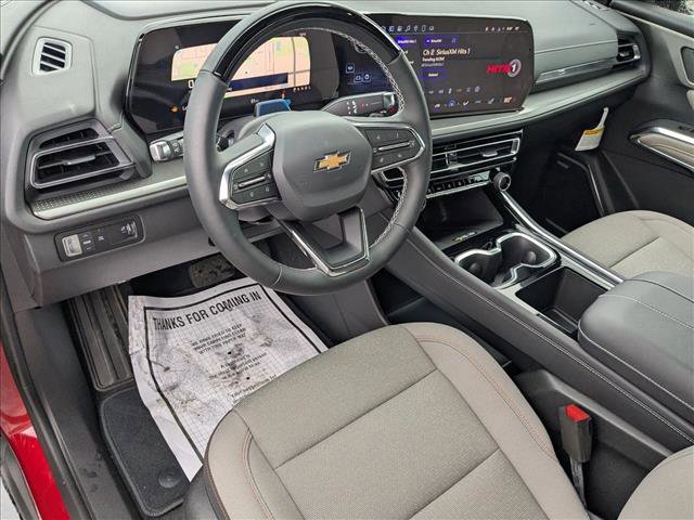 New 2025 Chevrolet Traverse LT w/ Enhanced Driving Package image 3