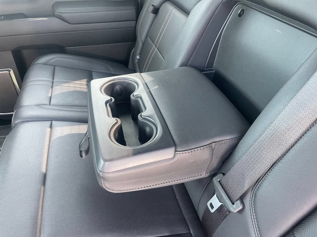 Used 2023 Chevrolet Silverado 1500 High Country w/ Technology Package AWD/4WD image 48