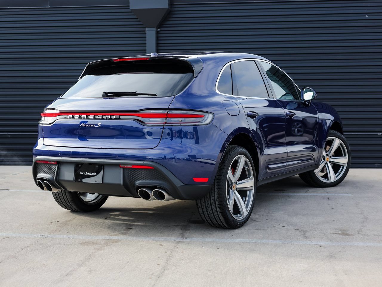 Certified 2026 Porsche Macan S AWD/4WD image 7