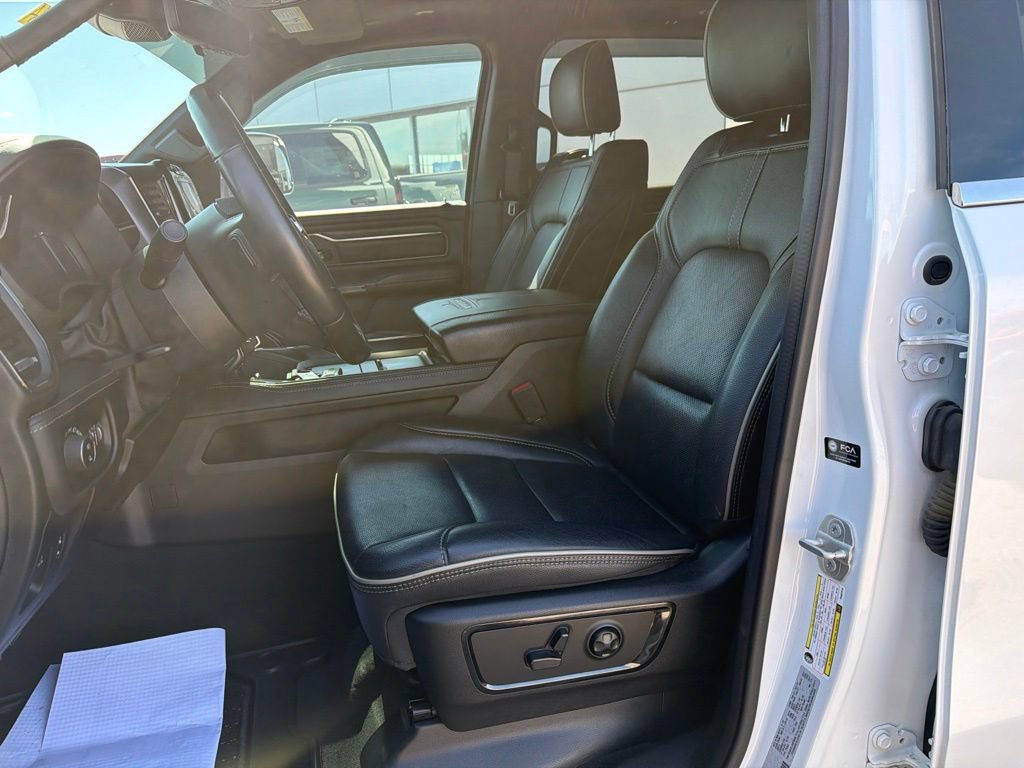 Used 2023 RAM 1500 Limited AWD/4WD image 12