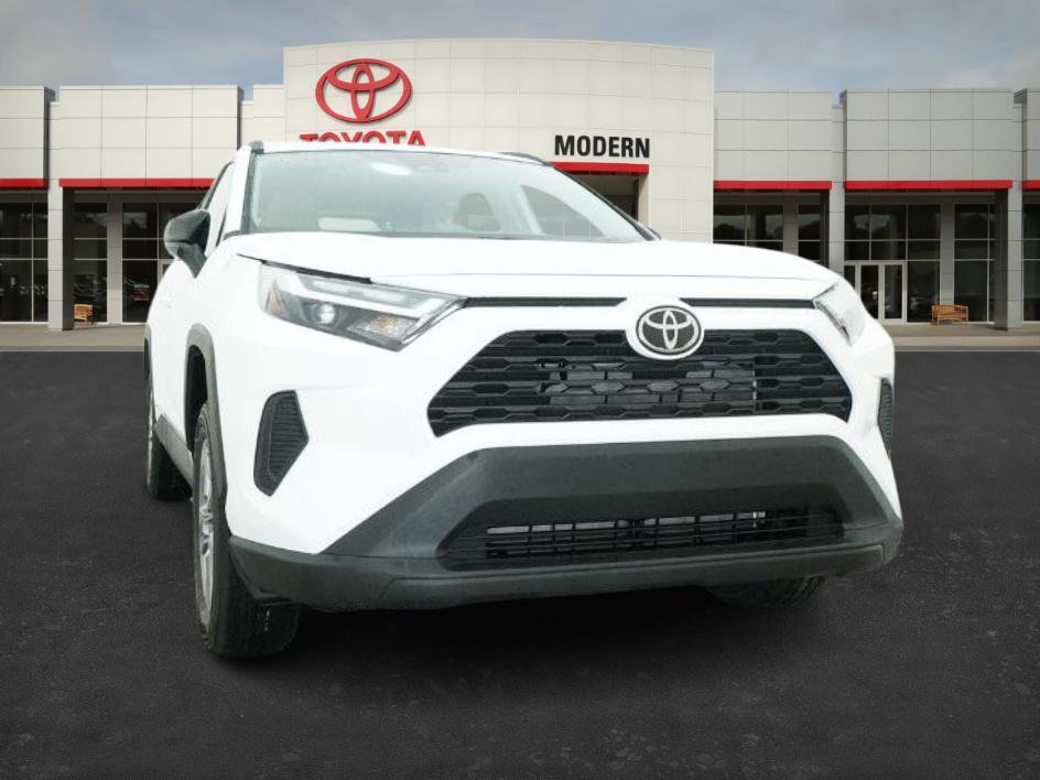 New 2025 Toyota RAV4 LE image 31