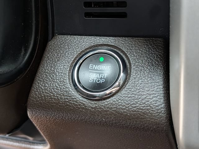 Used 2019 Ford F250 King Ranch w/ King Ranch Ultimate Package AWD/4WD image 18