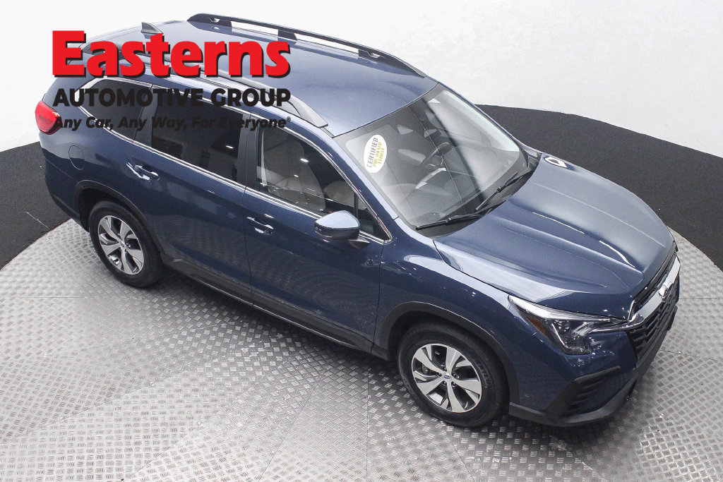 Used 2025 Subaru Ascent Premium AWD/4WD image 5