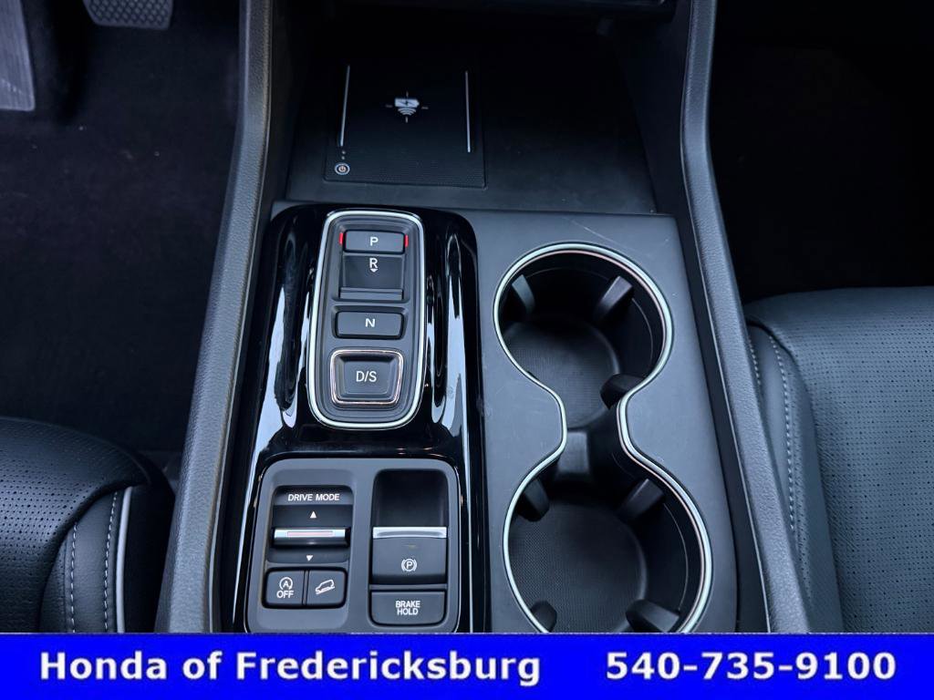 Used 2025 Honda Pilot Elite image 29