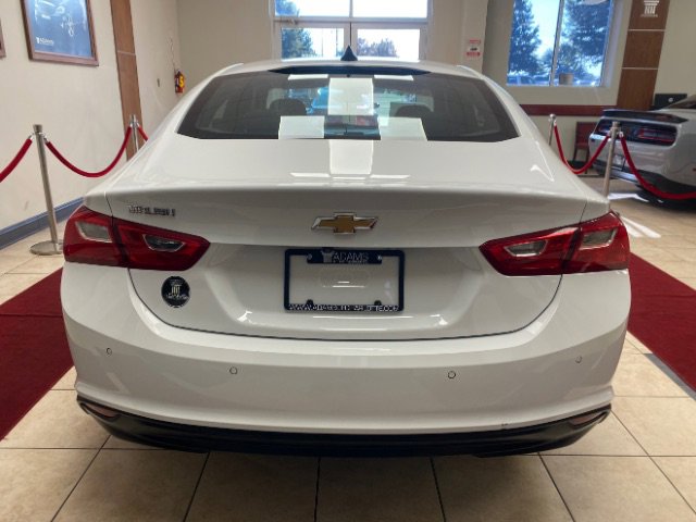 Used 2023 Chevrolet Malibu LS w/ Driver Confidence Package image 2